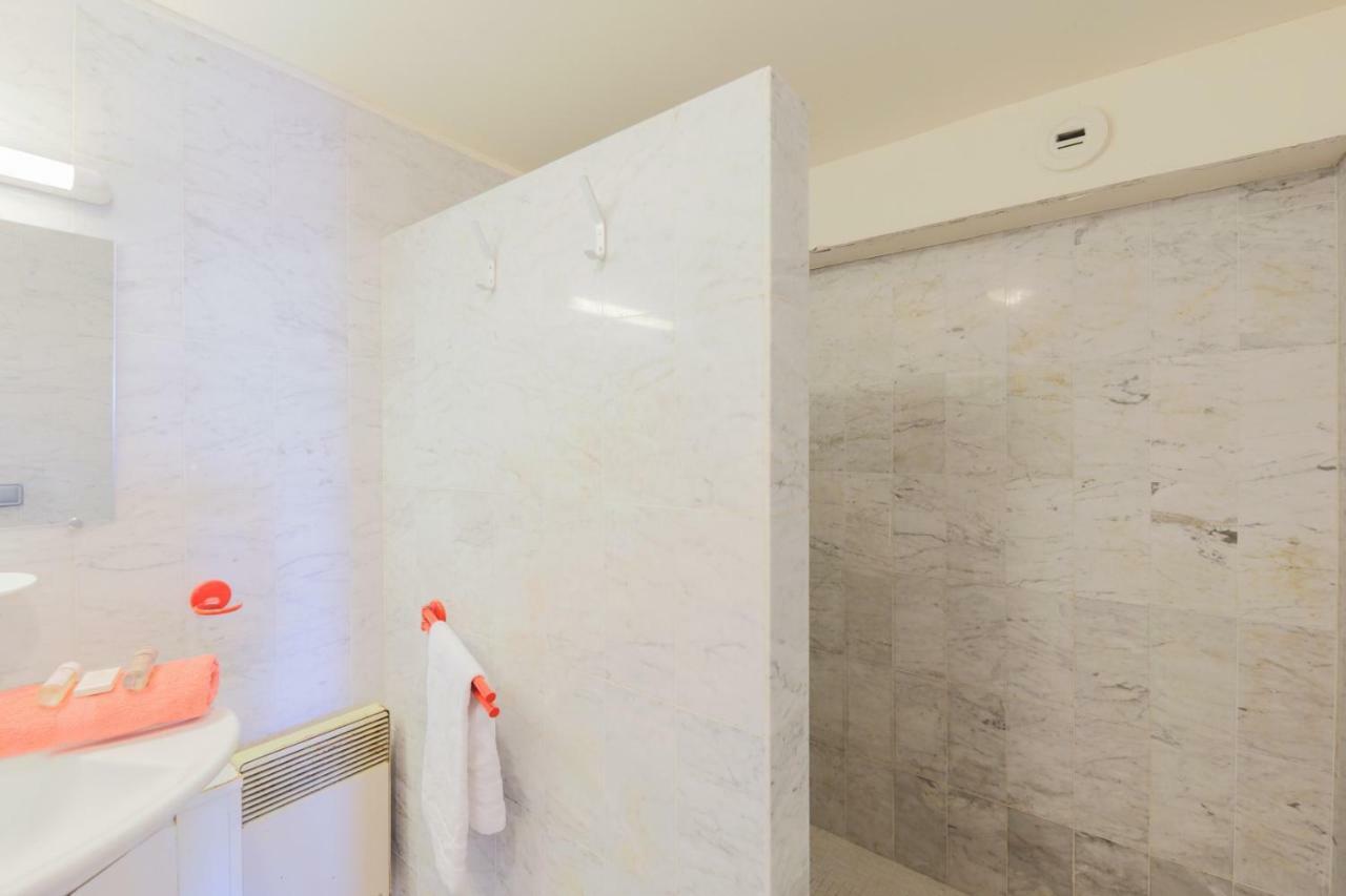 Quai Des Marinieres Ap2015 By Riviera Holiday Homes 滨海自由城 外观 照片